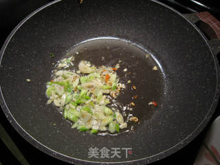 红烧牙鳕--红红火火吉祥菜的做法步骤:6