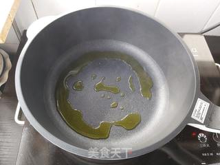 酱烧比目鱼的做法步骤:2