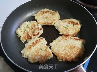 萝卜丝鸡蛋煎饼的做法步骤：7