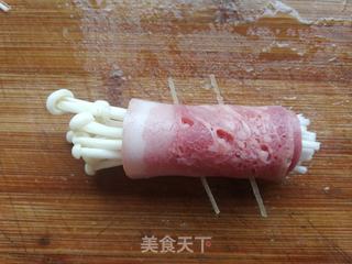 花开富贵:培根金针菇卷的做法步骤:6