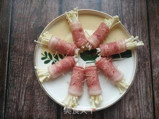 花开富贵:培根金针菇卷的做法步骤:7