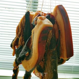 自制五香腊肉的做法步骤:5