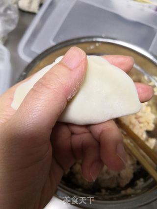 莲藕猪肉水饺的做法步骤:11