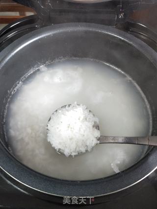 香菇豌豆滑鸡粥的做法步骤:4