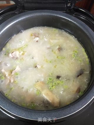 香菇豌豆滑鸡粥的做法步骤:6