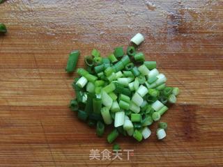 金针菇泡菜乌冬面的做法步骤：3