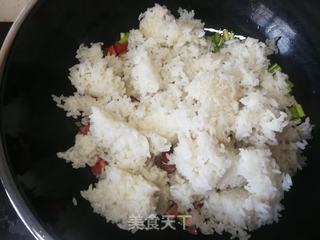 五彩炒饭的做法步骤:7
