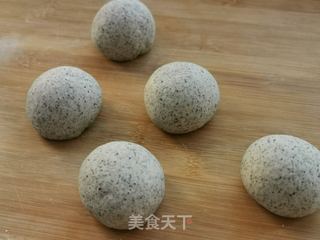 黑芝麻馒头的做法步骤:7