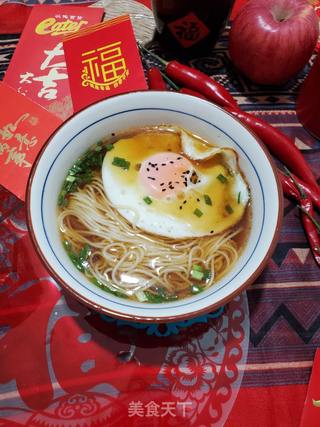 酸汤鸡蛋面的做法步骤:15