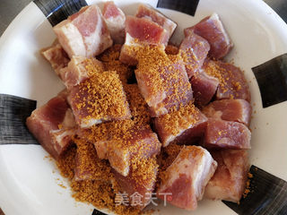 奥尔良风味牛排肉串的做法步骤:2
