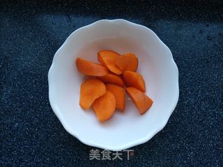 鸡胸肉丸汤的做法步骤:2