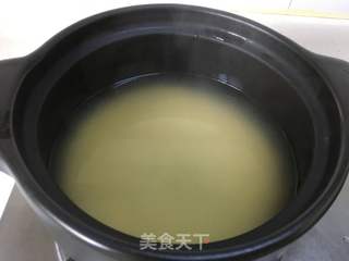 小米百合荠菜粥的做法步骤:2