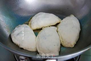 刺五加叶鸡蛋馅煎饺的做法步骤:4