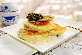 刺五加叶鸡蛋馅煎饺的做法步骤:8