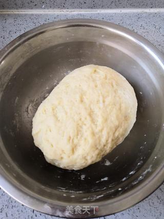 蛋奶小麻花的做法步骤:2