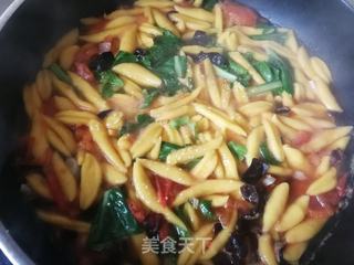 西红柿菜芯南瓜剪刀面的做法步骤:20