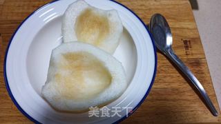 红酒梨的做法步骤：2