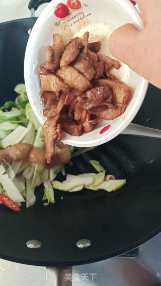 肉片炒儿菜的做法步骤：7
