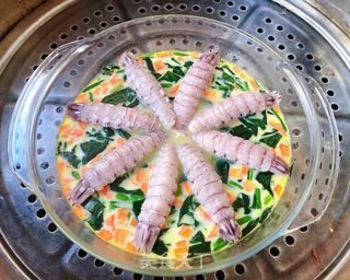 #虾爬肉菠菜蒸蛋羹的做法图解10