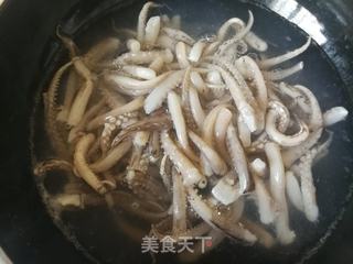 爆炒鱿鱼须的做法步骤:4