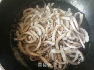 爆炒鱿鱼须的做法步骤:5