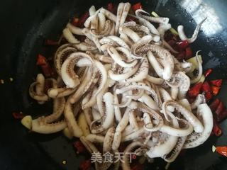 爆炒鱿鱼须的做法步骤:9