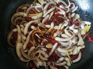 爆炒鱿鱼须的做法步骤：11