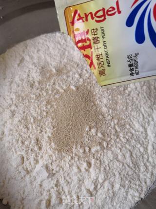 家常卷子的做法步骤：1