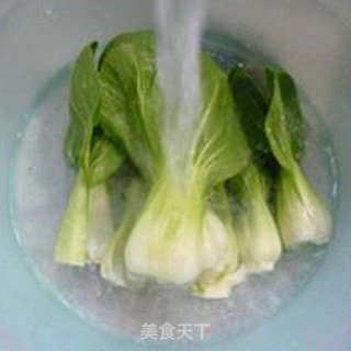红烧肉青菜年糕汤的做法步骤：4