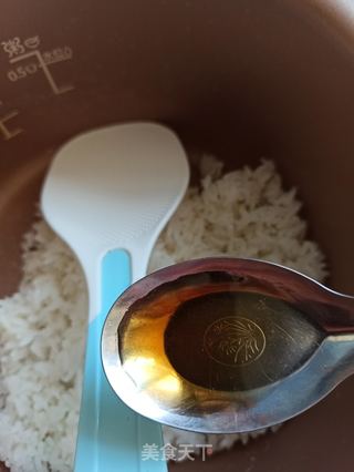 泡菜虾仁寿司卷的做法步骤:7