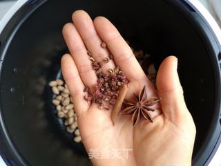 五香花生米的做法步骤：4