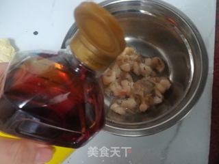 扇贝肉茄汁蝴蝶面的做法步骤：4