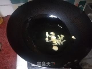 扇贝肉茄汁蝴蝶面的做法步骤：5