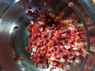 贝果牛肉三明治的做法步骤:2