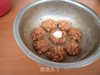 本色蒸狮子头的做法步骤:4