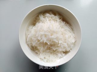 虾皮萝卜丝丸子的做法步骤:3