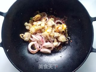 扇贝鱿鱼烧粉丝的做法步骤:6