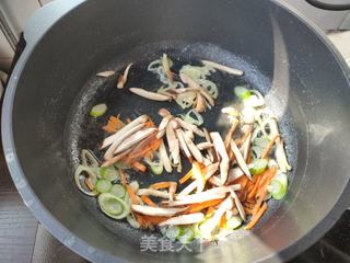 酱油炒面的做法步骤:6
