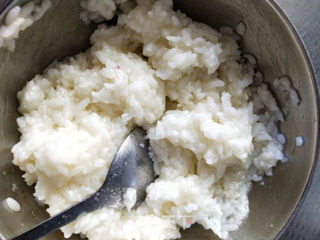 三文鱼牛肉米饭堡的做法步骤:7