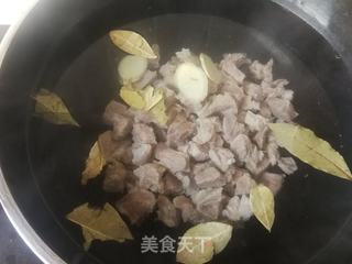 咖喱牛腩的做法步骤:6
