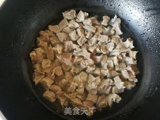 咖喱牛腩的做法步骤:9