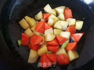 咖喱牛腩的做法步骤:12