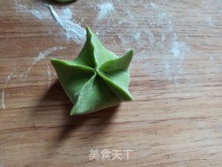 翡翠蒸饺的做法步骤:9