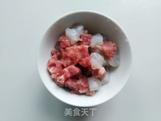 牛肉虾仁披萨的做法步骤：3