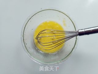 芹菜金枪鱼蛋包饭的做法步骤：6