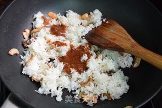 沙茶蘑菇培根饭卷的做法步骤:4