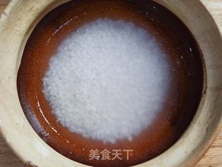 腊肉煲仔饭的做法步骤:4