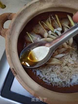 腊肉煲仔饭的做法步骤:8