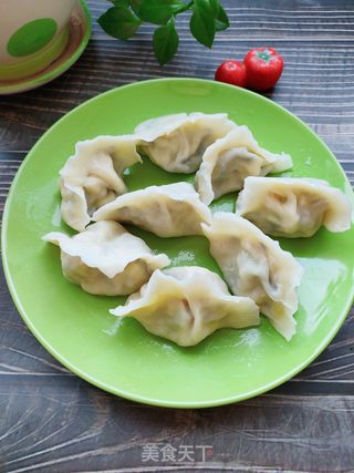 西葫芦虾仁水饺的做法步骤:15