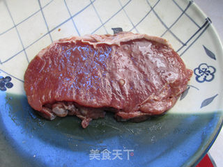 煎西冷牛排的做法步骤:3